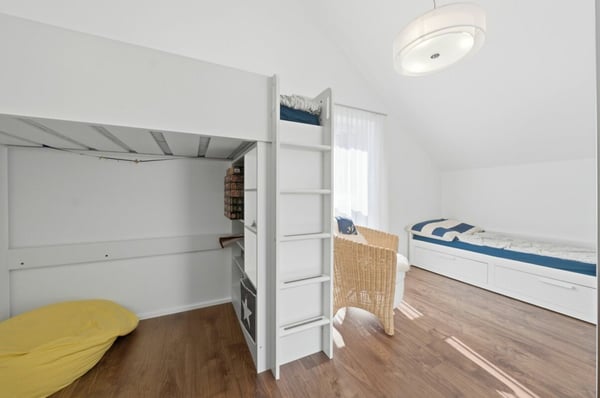 Nachhaltiges Wohnen mit Weitblick in Läufelfingen 9