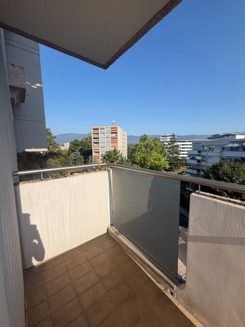 Charmant appartement à Nyon 2
