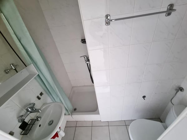 Studio dans le centre de Lausanne 3