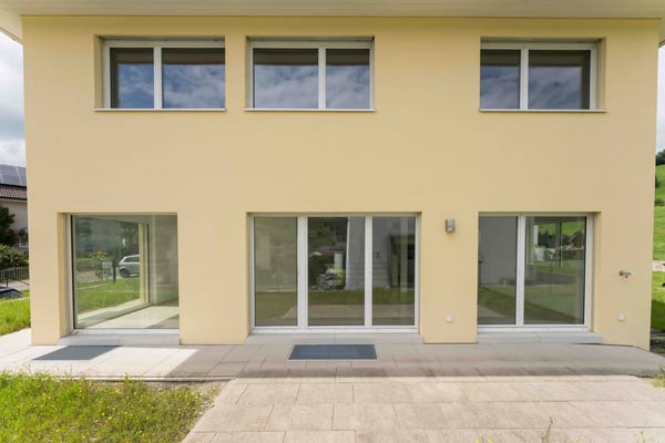 Modernes 1.5-Zimmer-Einfamilienhaus in ruhiger Lage von Schönengrund 3