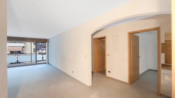 Grosszügige Wohnung an ruhiger Lage - mit Balkon & Cheminée 9