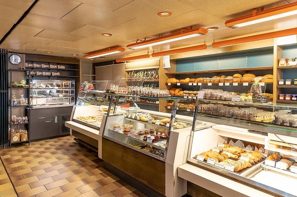 Kaffee und Laden im Zentrum von Thun 3