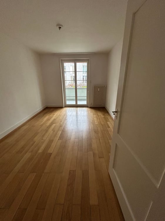 Charmante 4.5-Zimmer-Wohnung mit Balkon an der Mutachstrasse 3