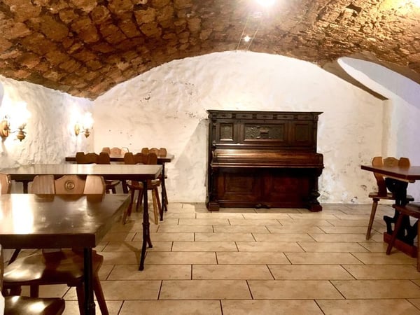 Restaurant Linde – Charmantes Gastronomieobjekt an der Hauptstrasse in Erlenbach im Simmental 8