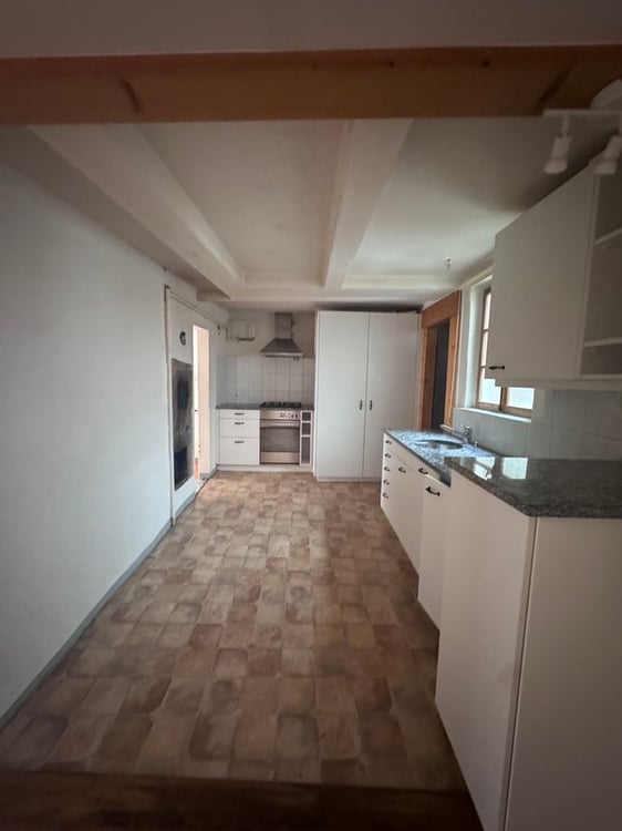 Charmante 2.5-Zimmer-Wohnung in der historischen Rathausgasse 5
