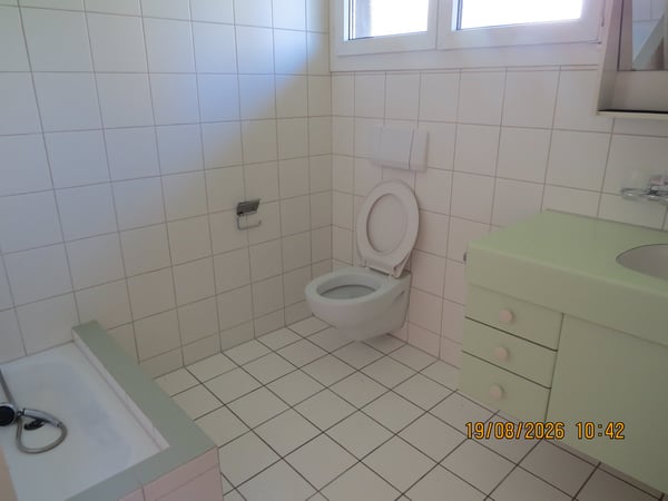 Charmante 2.5-Zimmer-Dachwohnung im Altbau – Luzern, 6003 4