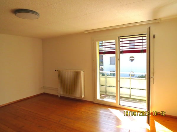 Charmante 2.5-Zimmer-Dachwohnung im Altbau – Luzern, 6003 2