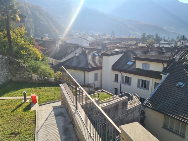 Affascinante 1.5 locali ristrutturato nel cuore di Bellinzona 5