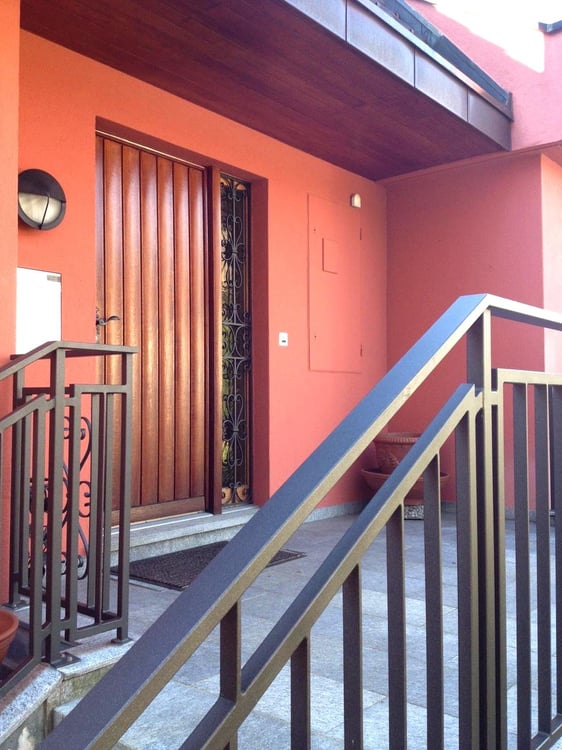 Casa unifamiliare con ampio terreno ad Arbedo-Castione 6