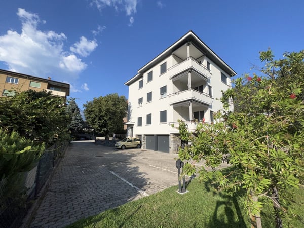 POSTEGGIO ESTERNO IN AFFITTO – BELLINZONA CENTRO 1