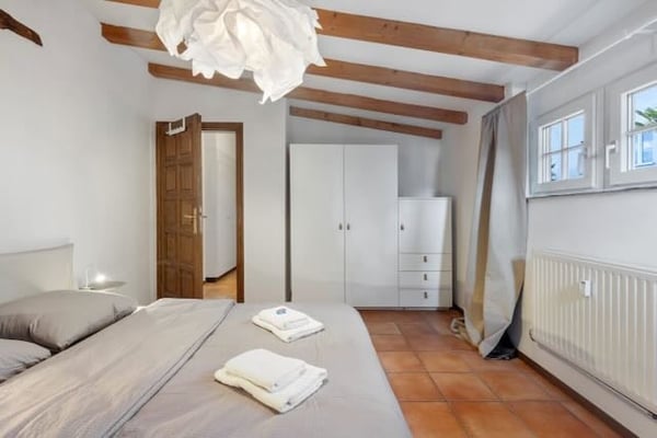 Cercasi subentrante per mansarda arredata ad Ascona 9