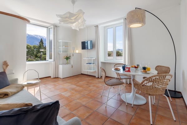 Appartamento arredato 1.5 locali con terrazza ad Ascona 1