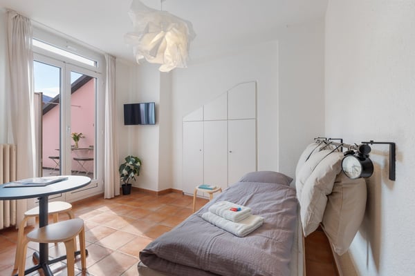 Monolocale arredato e attrezzato con piccola terrazza - Ascona centro 3