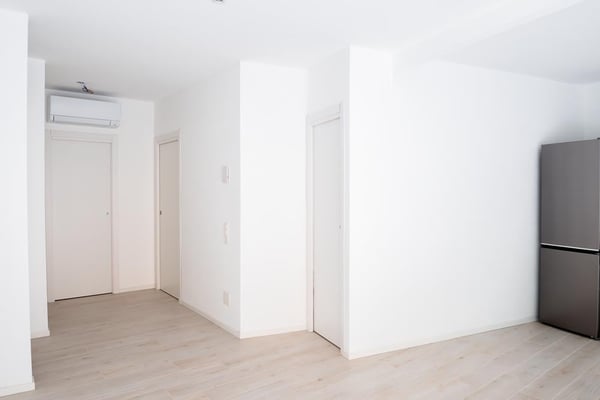 Rinnovato appartamento 2.5 locali con balcone a Biasca 8