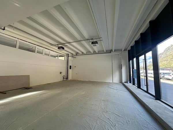 NUOVO CENTRO PRADA BIASCA (ultimo spazio libero) 5