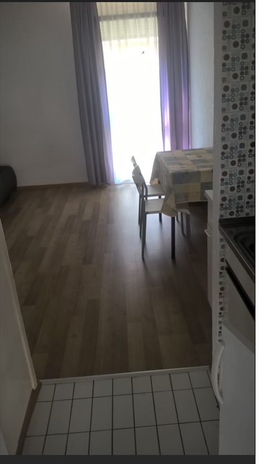 Accogliente appartamento ammobiliato di 1.5 locali nel cuore di Locarno 3