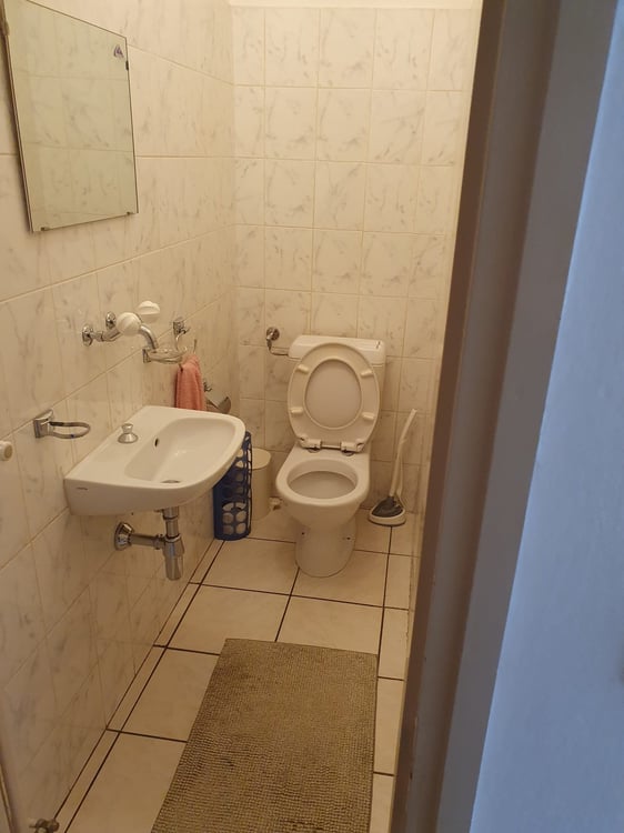 Appartamento di 4 locali con balcone e vista panoramica a Paradiso 4
