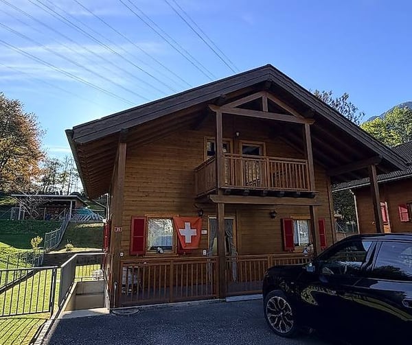 Vendesi casa a Chironico 1