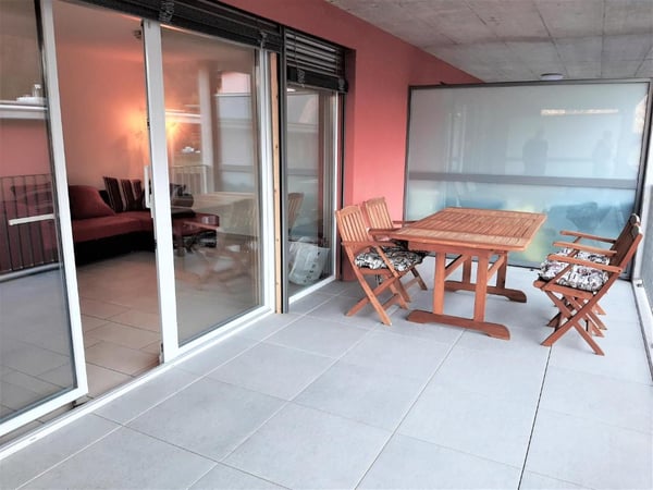 Moderne 1.5-Zimmer-Wohnung mit Bergblick in Roveredo 2