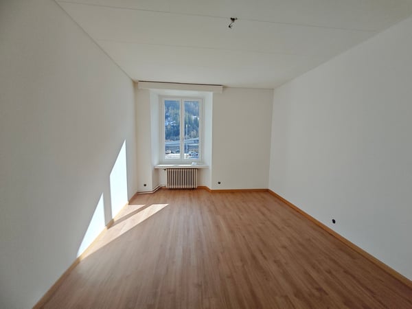 AIROLO - Appartamento 4,5 locali vicino stazione FFS 4