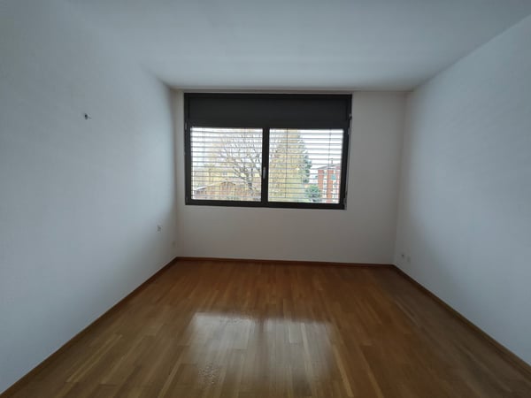 BIASCA ? Appartamento 1.5 luminoso vicino ai negozi e FFS 5