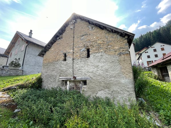 FONTANA-AIROLO - Piccola stalla da riattare 4