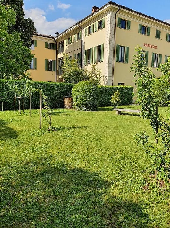 Appartamento in palazzina d'epoca in centro Balerna