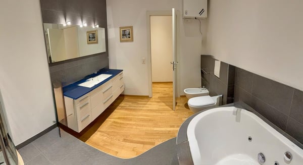 Appartamento arredato di 4.5 locali con piscina 6