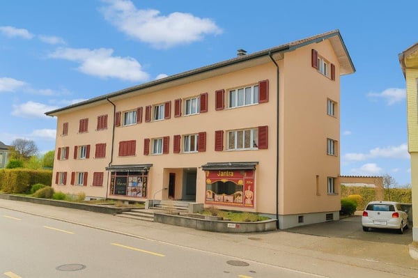 Moderne 1-Zimmer-Wohnung mit Balkon in Langenthal