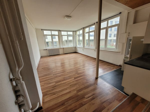 Charmante 2.5-Zimmer-Wohnung in ruhiger Lage von Menziken 5