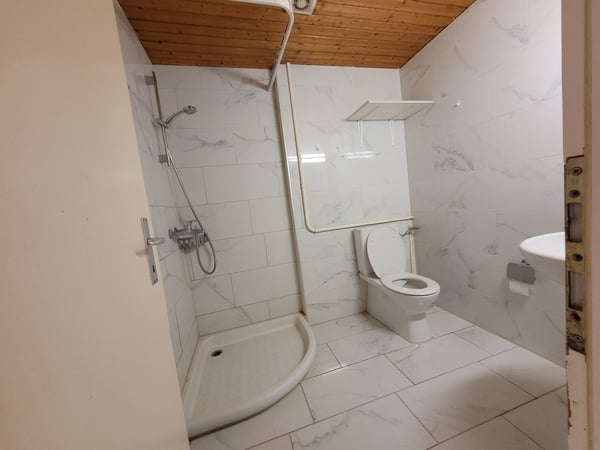 Charmante 2.5-Zimmer-Wohnung in ruhiger Lage von Menziken 3