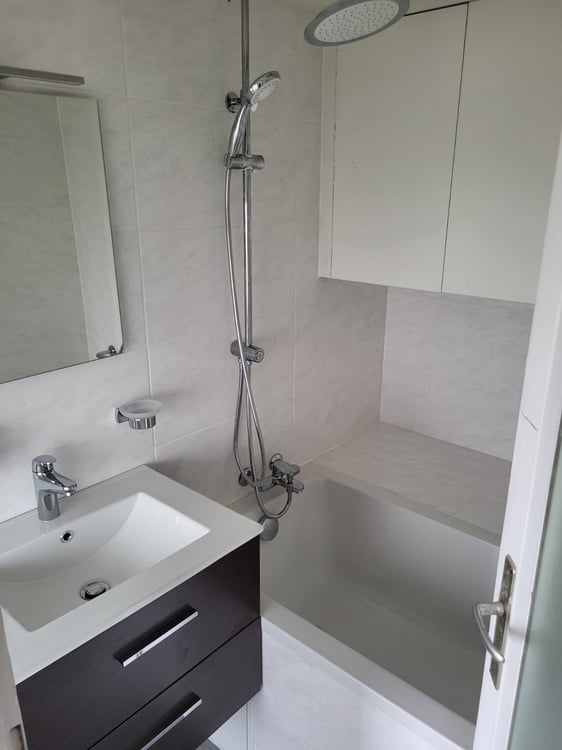 Moderne 3.5-Zimmer-Dachwohnung + Mansardenzimmer in zentraler Lage von Herisau 11