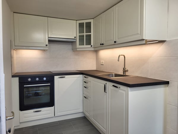 Moderne 1.5-Zimmer-Dachwohnung + Mansardenzimmer in zentraler Lage von Herisau 8