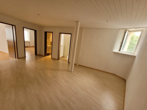 Helle 2.5-Zimmer-Wohnung mit Balkon im Erdgeschoss in St. Gallen – ab Juli 2026 verfügbar 2