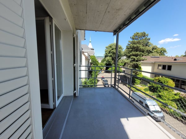 7.5-Zimmer-Wohnung mit Balkon und Waschmaschine 10