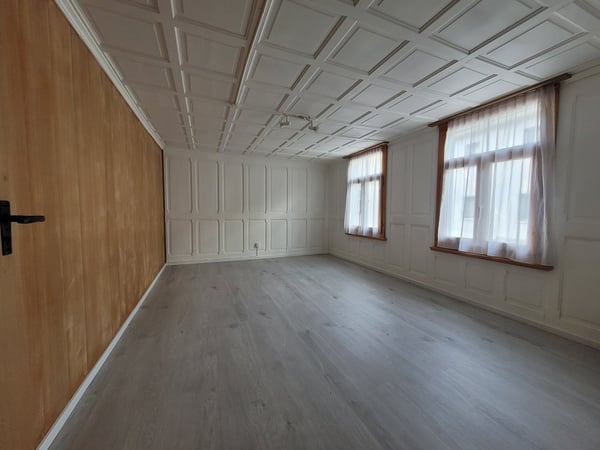 Charmante 3.5-Zimmer-Wohnung im traditionellen Schweizer Haus in Küblis 10