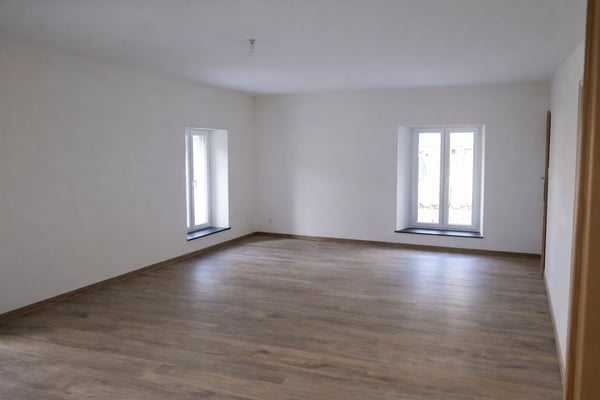 Appartement triplex de 3.5 pièces à St-Sulpice 10