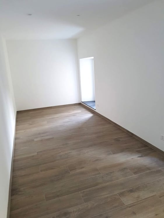 Appartement triplex de 3.5 pièces à St-Sulpice 3
