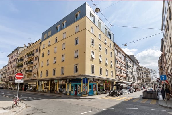 Bel appartement modern en attique au 1ème étage 1