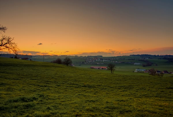VUE PANORAMIQUE - 1.5 pces avec terrasse de 24 m2 orientée Ouest ! 2