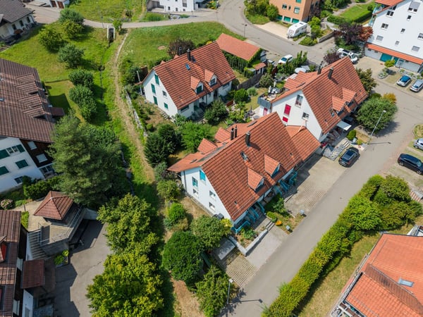 Familienfreundliche Doppelhaushälfte mit schönem Garten in Lufingen 15