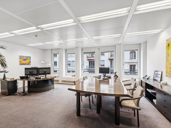 Bureaux modernes de 430 m² à louer ? Adresse prestigieuse à Florissant 4