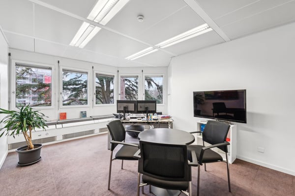 Florissant ? Plateau de bureaux de 358 m² climatisé 12