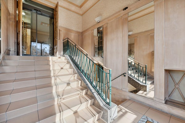 RARE !!! Spacieux 8 pièces de 188m2 en plein coeur de Champel 7