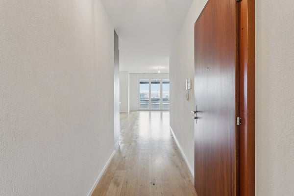 Appartement lumineux, traversant 2