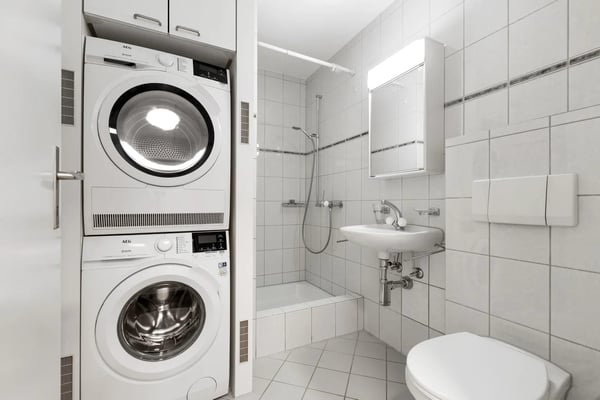 5.5-Zimmer-Dachwohnung mit Cheminée in Bonau 13