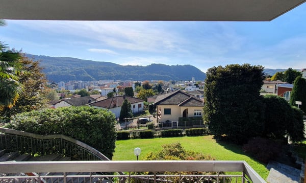 Elegante villa di 2.5 locali con vista panoramica a Morbio Inferiore 8