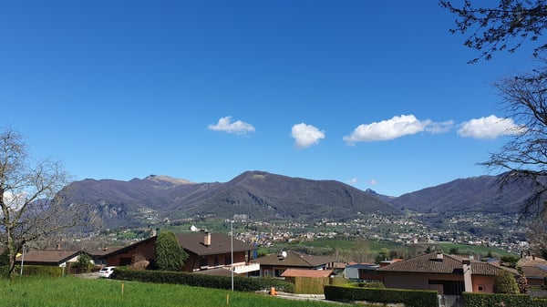 Grande appartamento 1.5 locali con giardino privato di 110m2 2