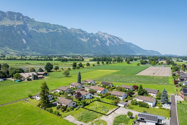 Baulandgrundstück 2