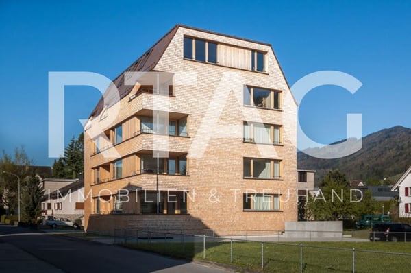 Büro-/ Praxisfläche 1